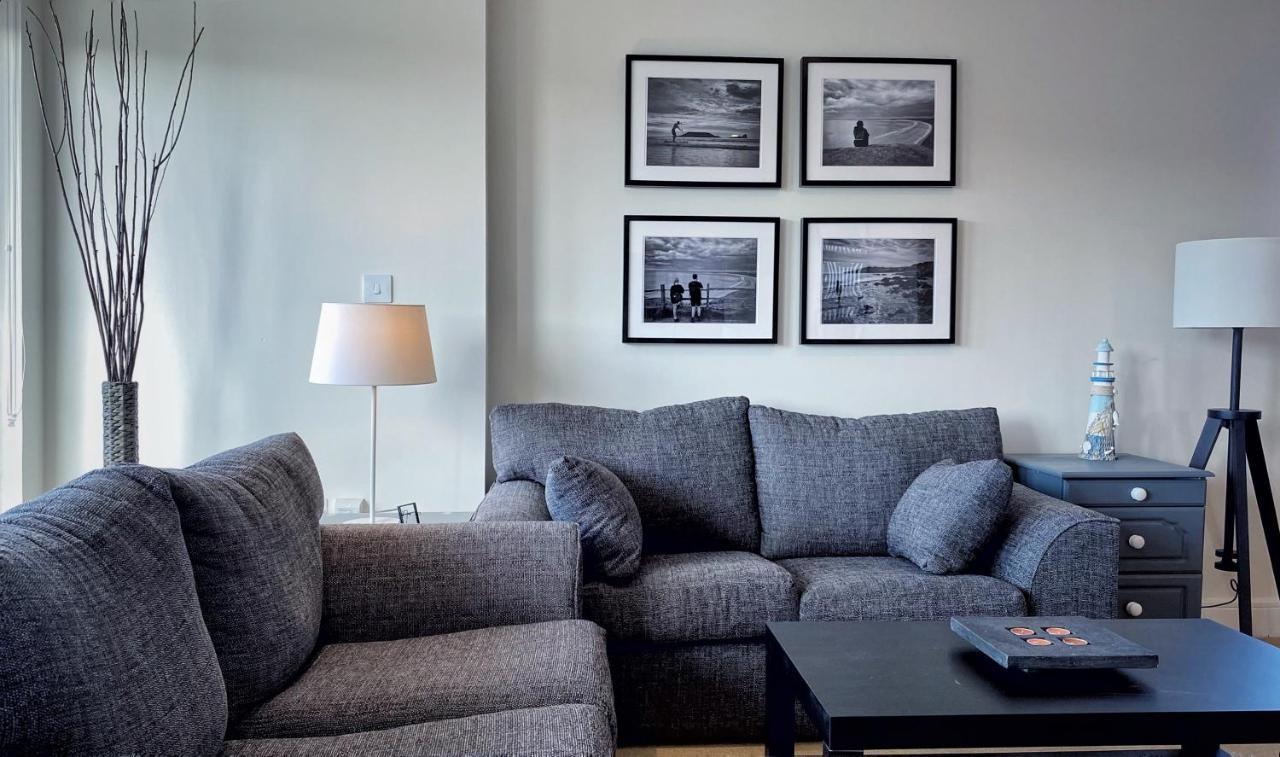 Artistic And Luxurious Apt With Sea View. Beach Side Swansea Exterior photo
